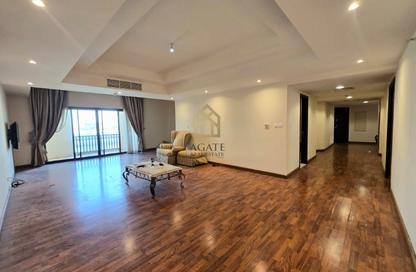 Apartment - 3 Bedrooms - 5 Bathrooms for sale in Amwaj Avenue - Amwaj Islands - Muharraq Governorate