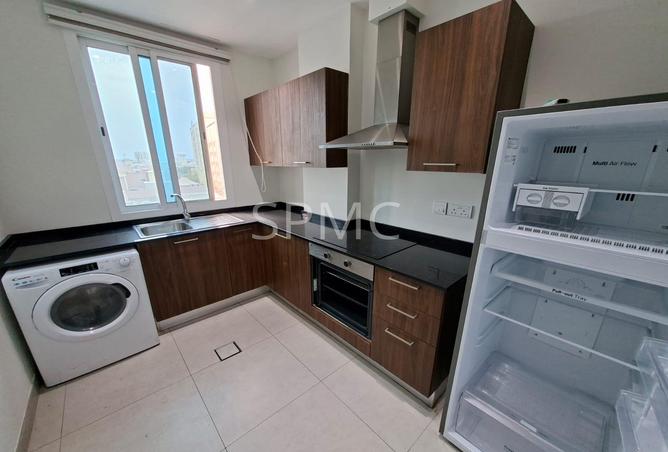 52143730 - Property Image 3