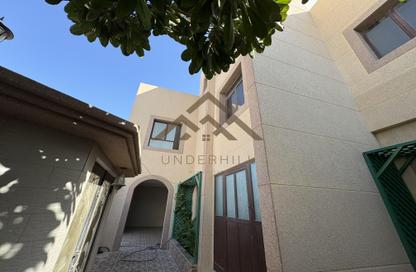 Villa - 4 Bedrooms - 5 Bathrooms for sale in Bu Kowarah - Riffa - Southern Governorate