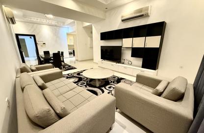 Apartment - 3 Bedrooms - 3 Bathrooms for rent in Saar - Northern Governorate