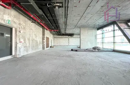 Office Space - 1 Bedroom - 2 Bathrooms for rent in Bahrain Financial Harbour - Manama - Capital Governorate