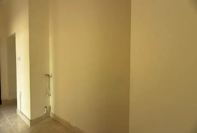 58204011 - Property Image 3