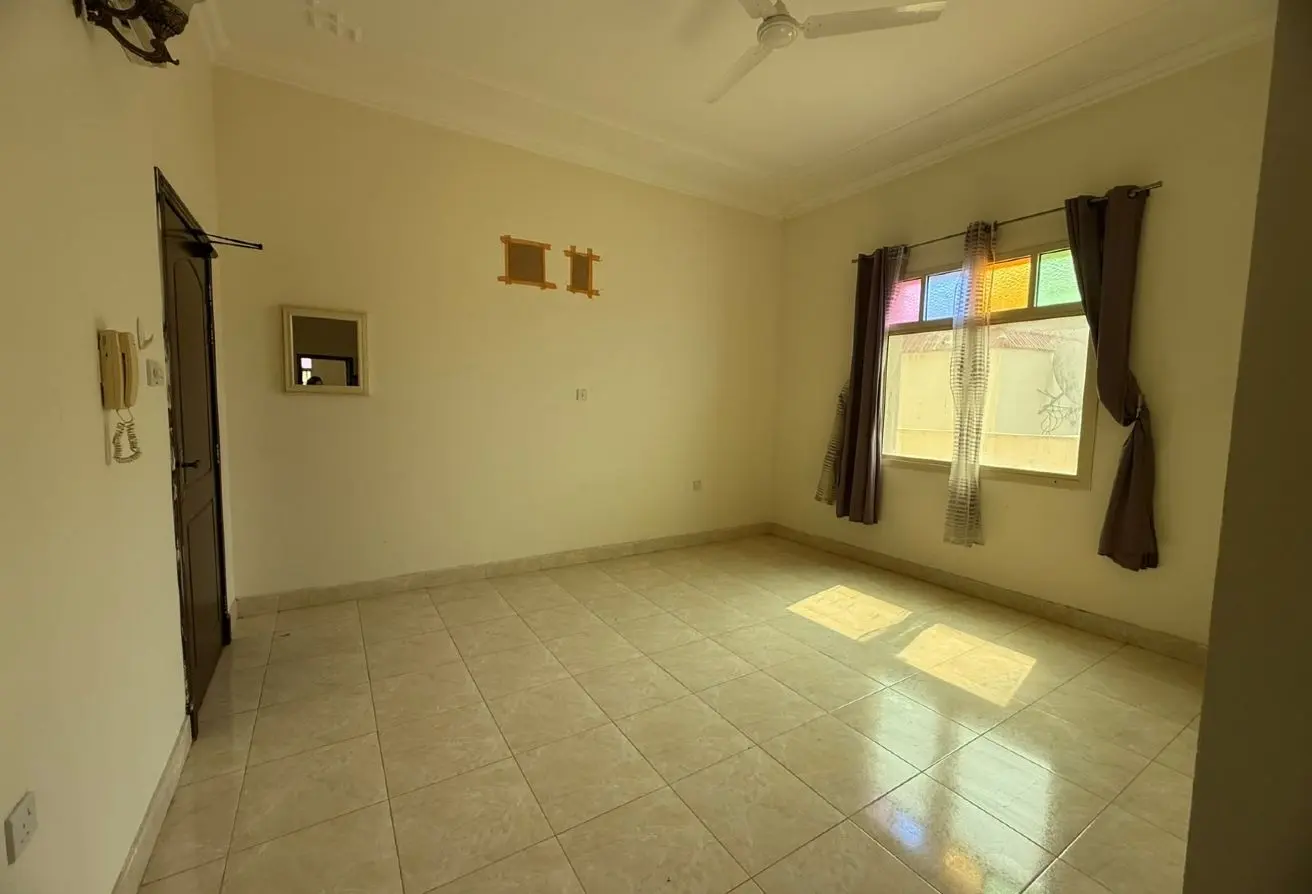 58204011 - Property Main Image
