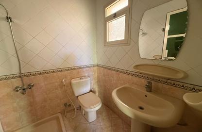Apartment - 3 - 2 for rent in Karbabad - Manama - Capital Governorate