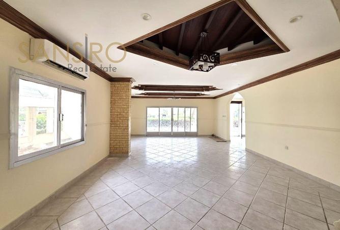 52570535 - Property Image 3