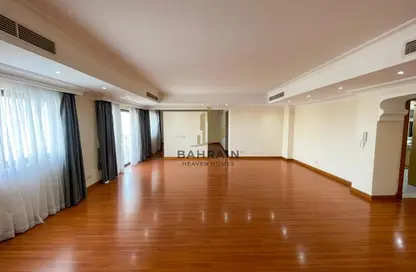 Apartment - 4 Bedrooms - 4 Bathrooms for rent in Um Al Hasam - Manama - Capital Governorate