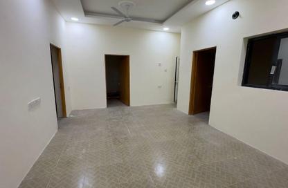 Villa - 6 Bedrooms - 4 Bathrooms for sale in Isa Town - Central Governorate