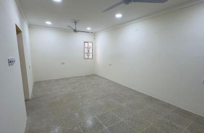 Villa - 6 Bedrooms - 4 Bathrooms for sale in Isa Town - Central Governorate