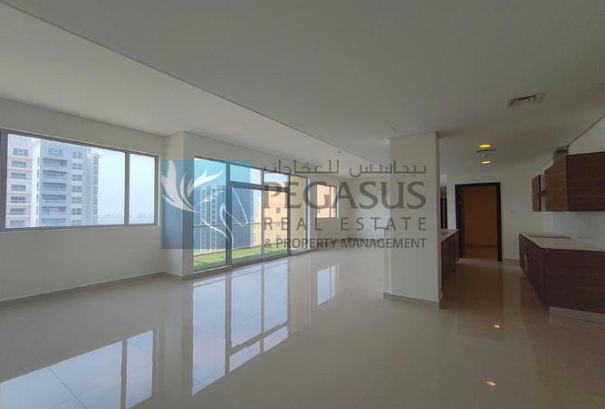 992866 - Property Image 2