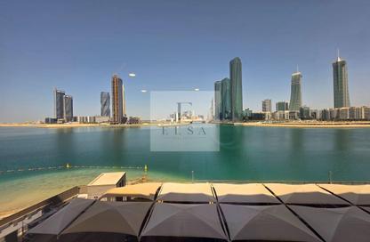 Apartment - 2 Bedrooms - 2 Bathrooms for rent in Reef Island - Capital Governorate