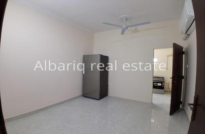 Apartment - 1 Bedroom - 1 Bathroom for rent in Hidd - Muharraq Governorate Apartment - 1 Bedroom - 1 Bathroom for rent in Hidd - Muharraq Governorate