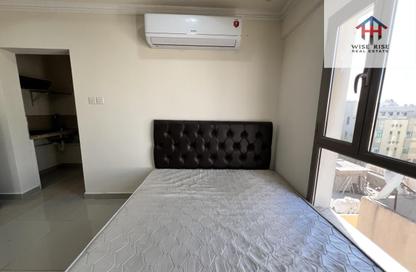 Apartment - Studio - 1 Bathroom for rent in Adliya - Manama - Capital Governorate