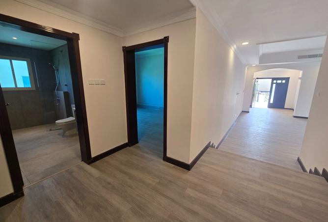 56009408 - Property Image 3