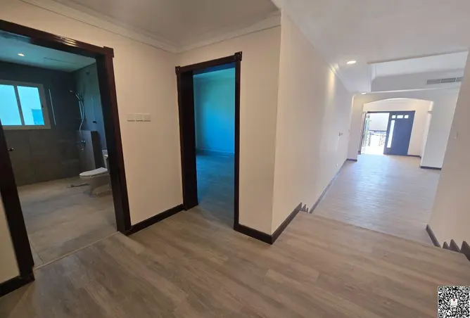 56009408 - Property Image 3
