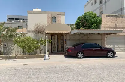 Villa - 3 Bedrooms - 5 Bathrooms for sale in Saar - Northern Governorate