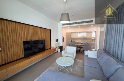 Apartment - 2 Bedrooms - 2 Bathrooms for rent in Marassi Al Bahrain - Diyar Al Muharraq - Muharraq Governorate