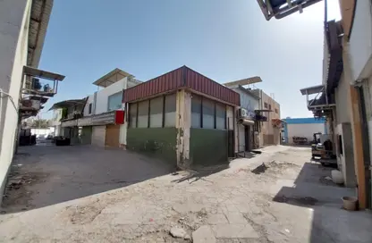 Shop - Studio for rent in Manama Souq - Manama - Capital Governorate