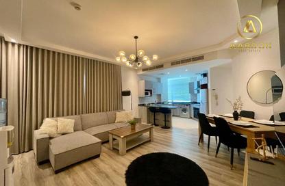 Apartment - 1 Bedroom - 2 Bathrooms for rent in Sanabis - Manama - Capital Governorate