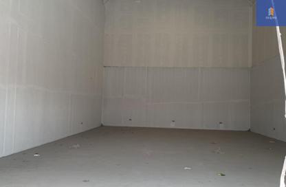 Warehouse - Studio - 1 for rent in Hidd - Muharraq Governorate