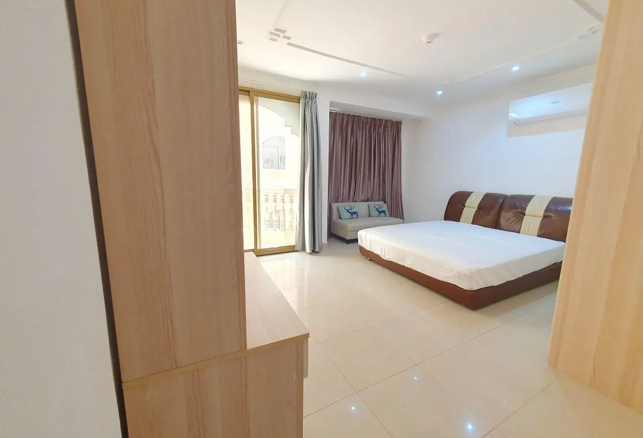 54856367 - Property Main Image