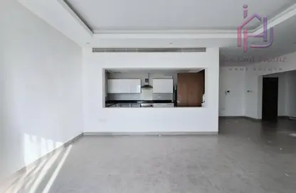 Apartment - 3 Bedrooms - 3 Bathrooms for rent in Saar - Northern Governorate Apartment - 3 Bedrooms - 3 Bathrooms for rent in Saar - Northern Governorate