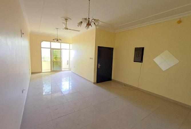 992784 - Property Image 2