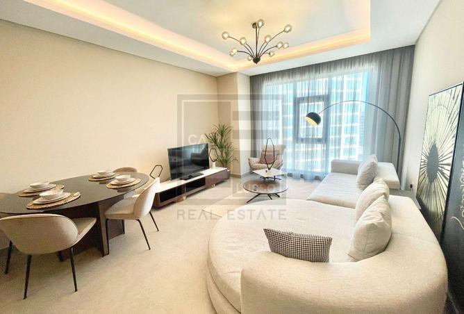 989390 - Property Image 2