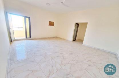 Apartment - 4 Bedrooms - 5 Bathrooms for rent in Arad - Muharraq Governorate