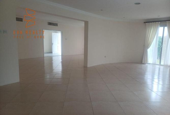 51557063 - Property Image 3