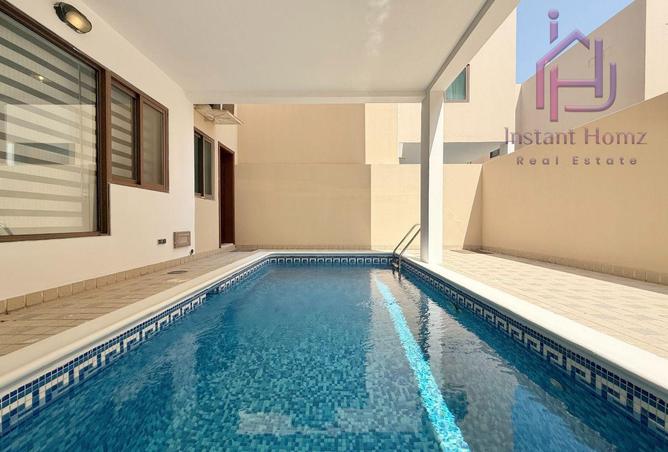 993858 - Property Image 2