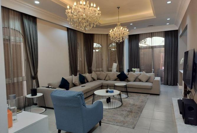 991655 - Property Image 2