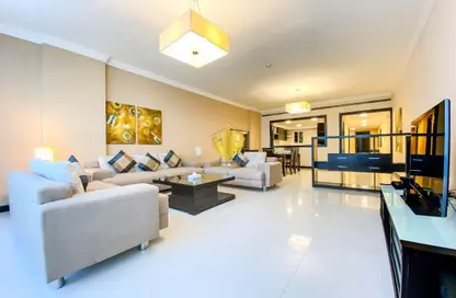 Apartment - 2 Bedrooms - 3 Bathrooms for rent in Al Juffair - Capital Governorate