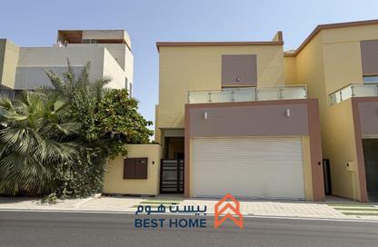 Villa - 3 - 4 for sale in Shakhura - Northern Governorate