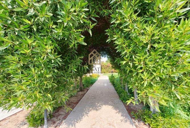 51904003 - Property Image 2