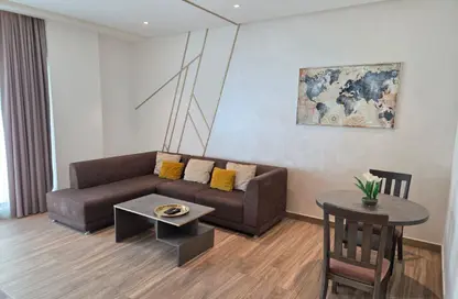 Apartment - 1 Bedroom - 1 Bathroom for rent in Sanabis - Manama - Capital Governorate