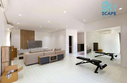 Villa - 3 Bedrooms - 4 Bathrooms for rent in Al Juffair - Capital Governorate