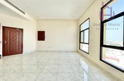 Apartment - 3 Bedrooms - 2 Bathrooms for rent in Bu Quwah - Northern Governorate