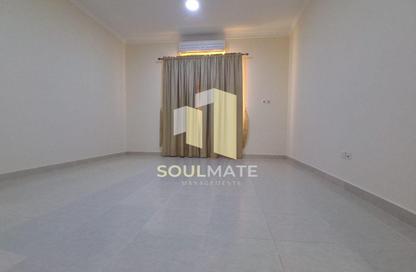 Apartment - 2 Bedrooms - 2 Bathrooms for rent in Saar - Northern Governorate