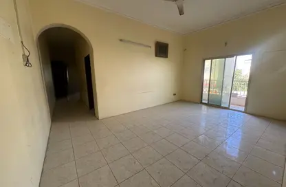 Apartment - 2 Bedrooms - 2 Bathrooms for rent in Bu Kowarah - Riffa - Southern Governorate
