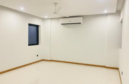 Apartment - Studio - 1 for rent in Riffa - Southern Governorate