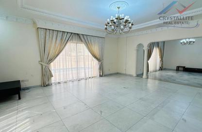 Villa - 5 Bedrooms - 6 Bathrooms for rent in Saar - Northern Governorate Villa - 5 Bedrooms - 6 Bathrooms for rent in Saar - Northern Governorate