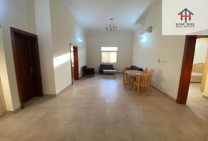 57377182 - Property Image 2