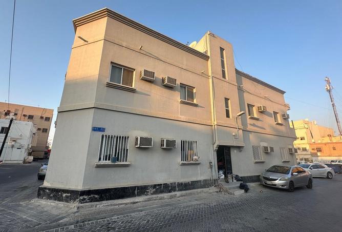 992787 - Property Image 3