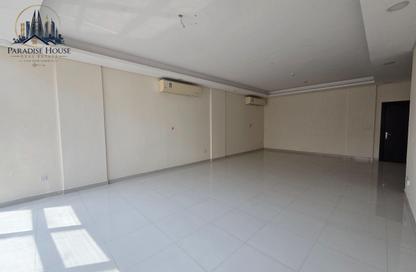 Apartment - 2 - 2 for rent in Busaiteen - Muharraq Governorate
