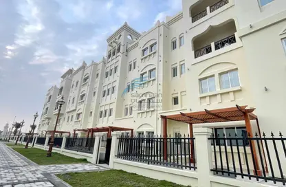 Villa - 4 Bedrooms - 6 Bathrooms for rent in Riffa Al Sharqi - Riffa - Southern Governorate