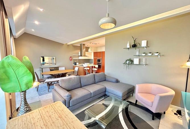 1002945 - Property Main Image