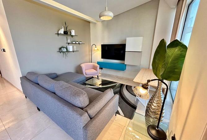 1002945 - Property Image 2