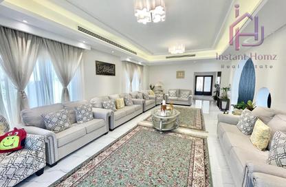 Villa - 3 - 4 for sale in Zallaq - Southern Governorate