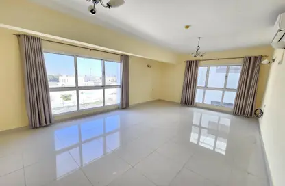 Apartment - 3 Bedrooms - 3 Bathrooms for rent in Janabiya - Northern Governorate