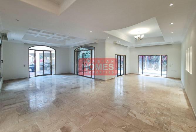 51825682 - Property Image 2